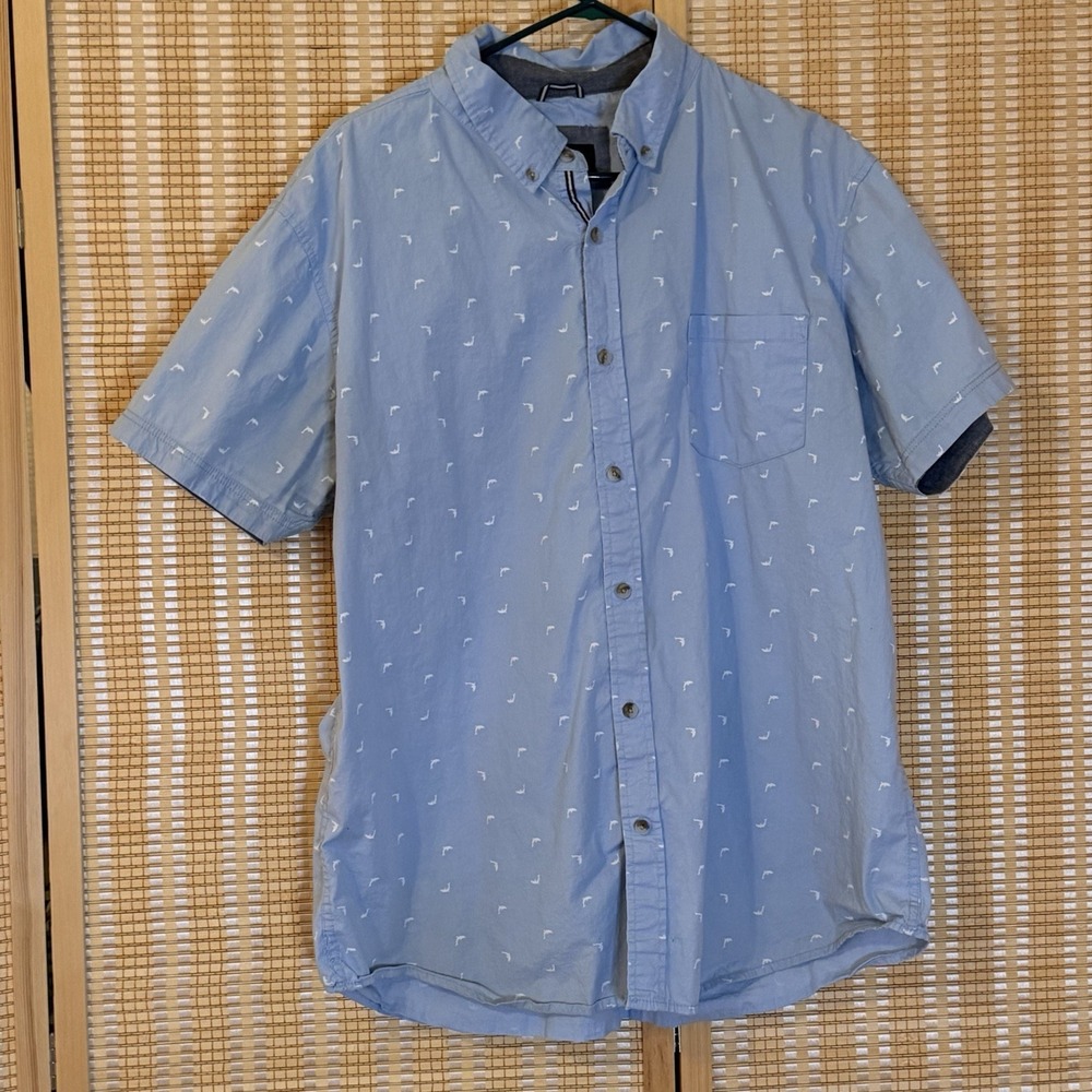 Lee Mens XL Shirt Short Sleeve Button Up Blue Dolphins Resort Casual Office Boho